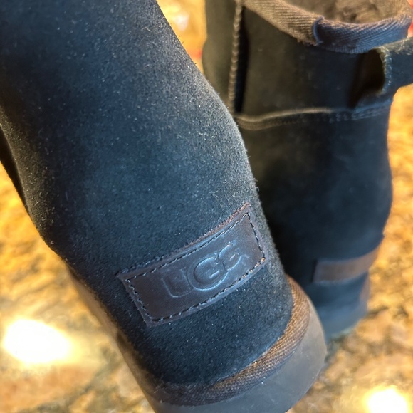 Ugg wedge boots - Picture 9 of 11